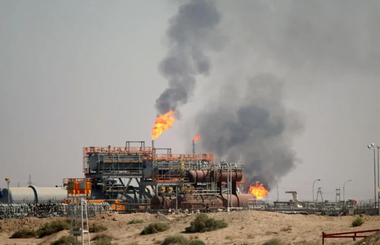 Global Energy Markets Shaken as Iraq Halts Output at Giant Rumaila Oil Field 6 Global Energy Markets Shaken as Iraq Halts Output at Giant Rumaila Oil Field